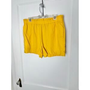 Banana Republic Yellow Gold Linen Blend Paperbag Pull-On Baggy Shorts Large